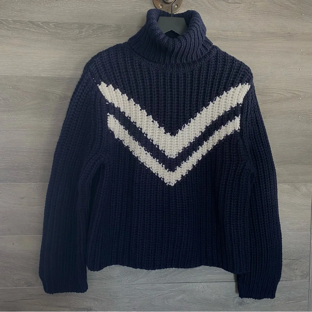 Tory Sport Merino Chevron Chunky Turtleneck Sweater - Picture 2 of 14